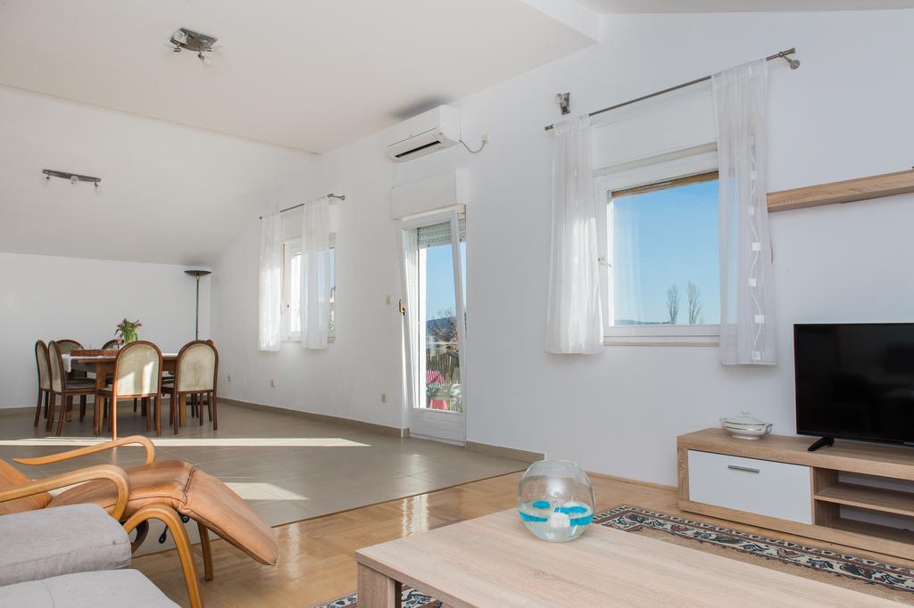 Apartments Rose Kastela Dış mekan fotoğraf