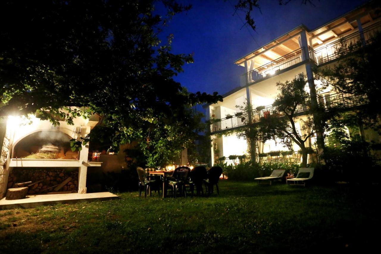 Apartments Rose Kastela Dış mekan fotoğraf