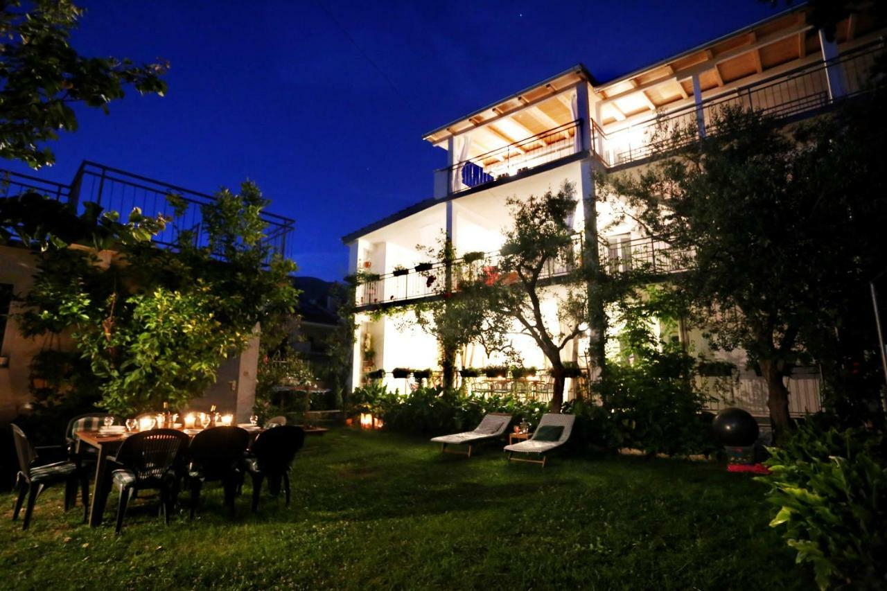 Apartments Rose Kastela Dış mekan fotoğraf