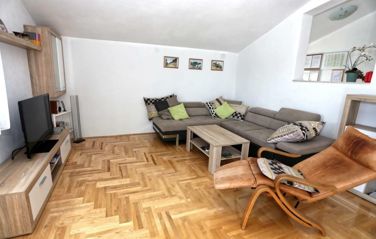 Apartments Rose Kastela Dış mekan fotoğraf