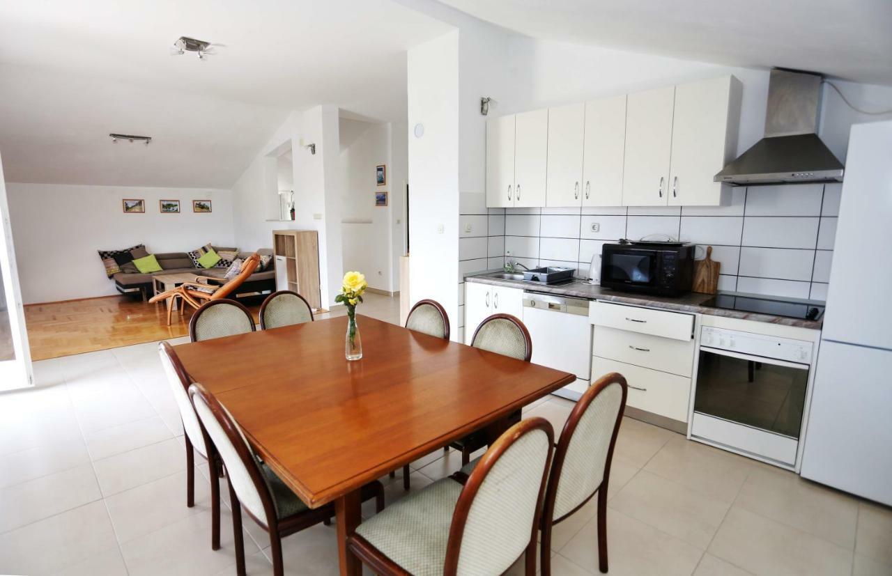 Apartments Rose Kastela Dış mekan fotoğraf